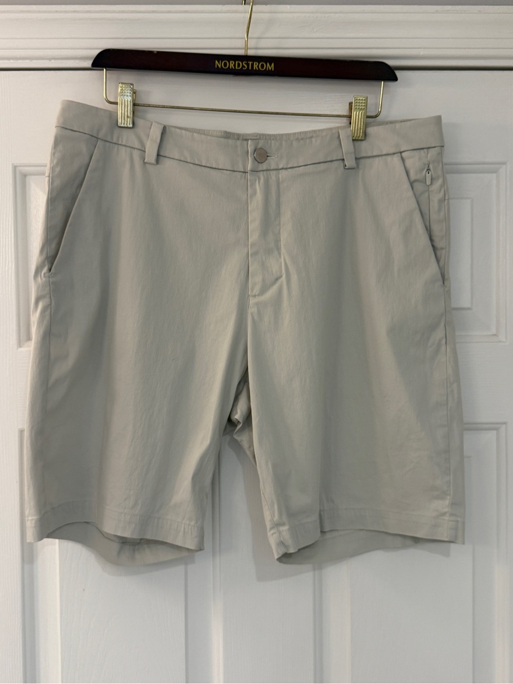 lululemon athletica ABC Shorts Size 34”